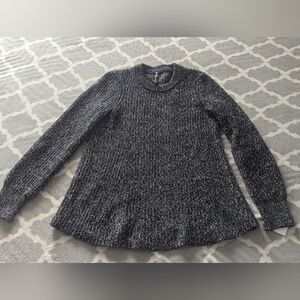 Athleta Black & White Knit Sweater Top Size S – Flared Hem – Cozy Pullover